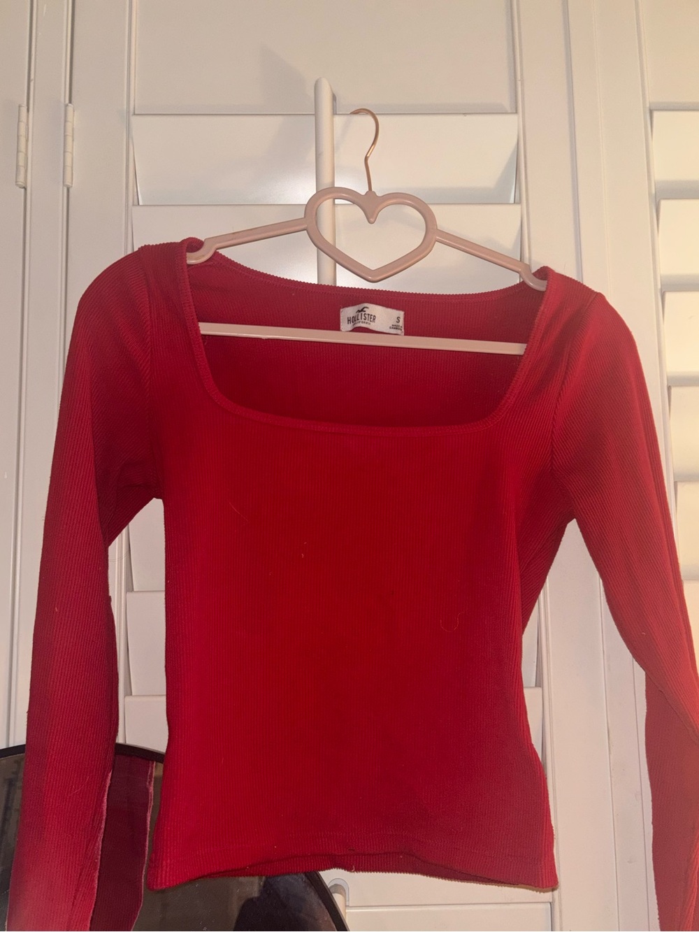 Hollister Red Square-Neck Ribbed Long Sleeve Tee